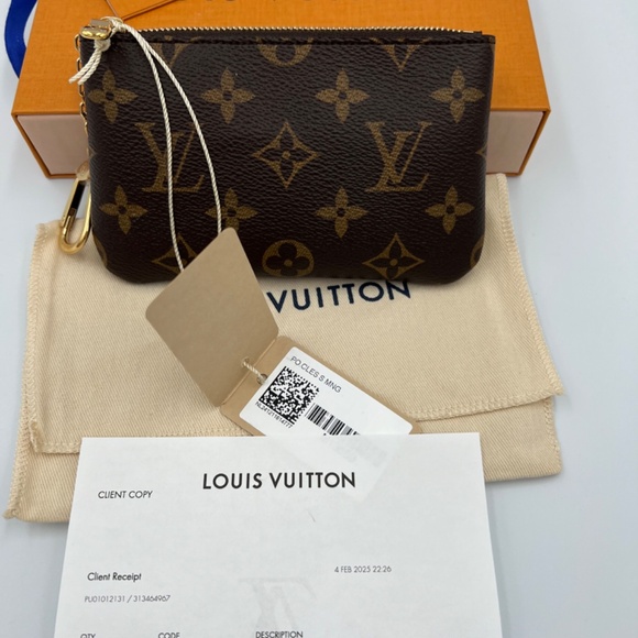 NEW LOUIS VUITTON  Key Pouch S - Picture 14 of 16